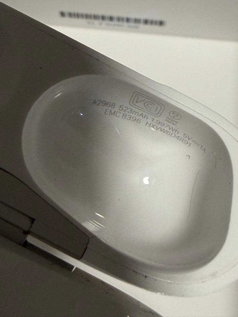 AirPods Pro2 本体【右耳のみ】 充電ケース付き 片耳 左耳無し