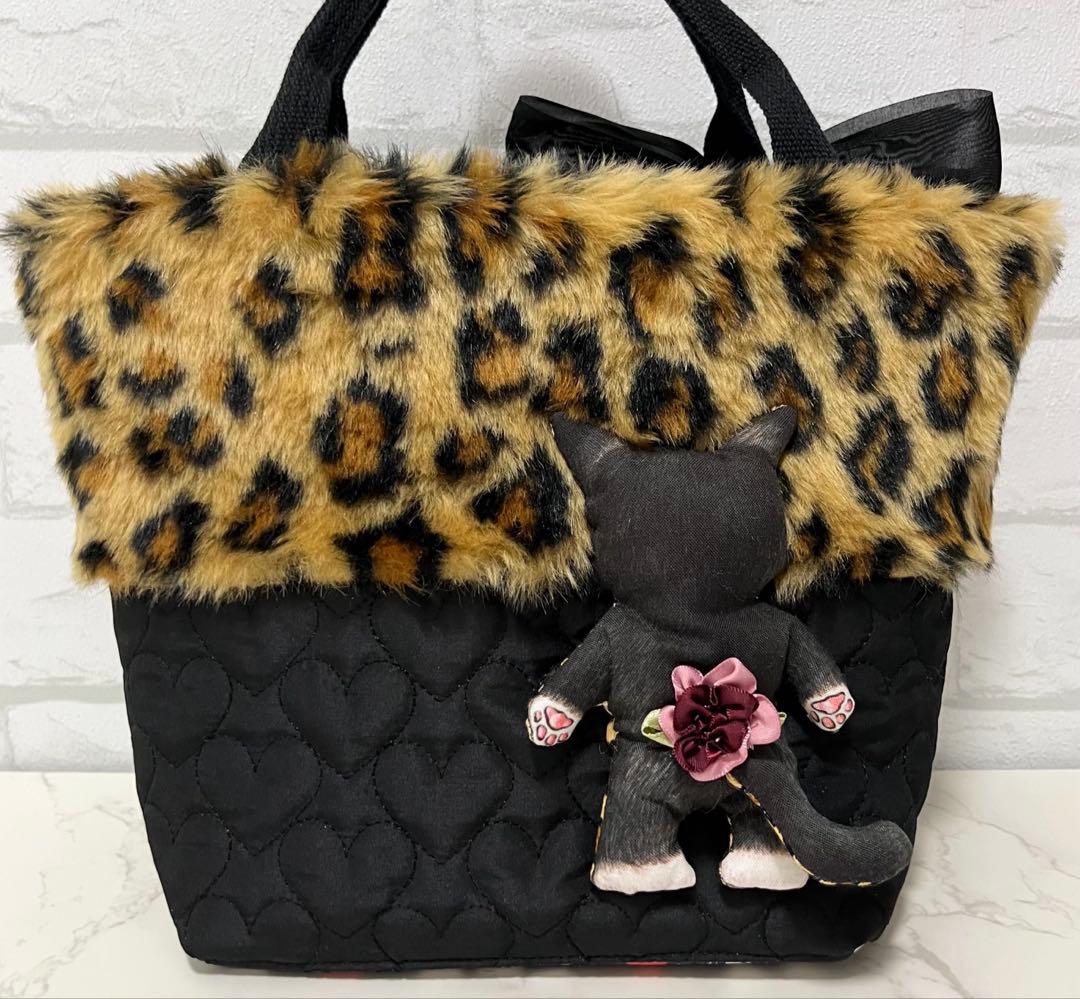 さ*ー様 コヤンイサムチョン♡ジョーズくん♡レオパード♡ファートートバッグ