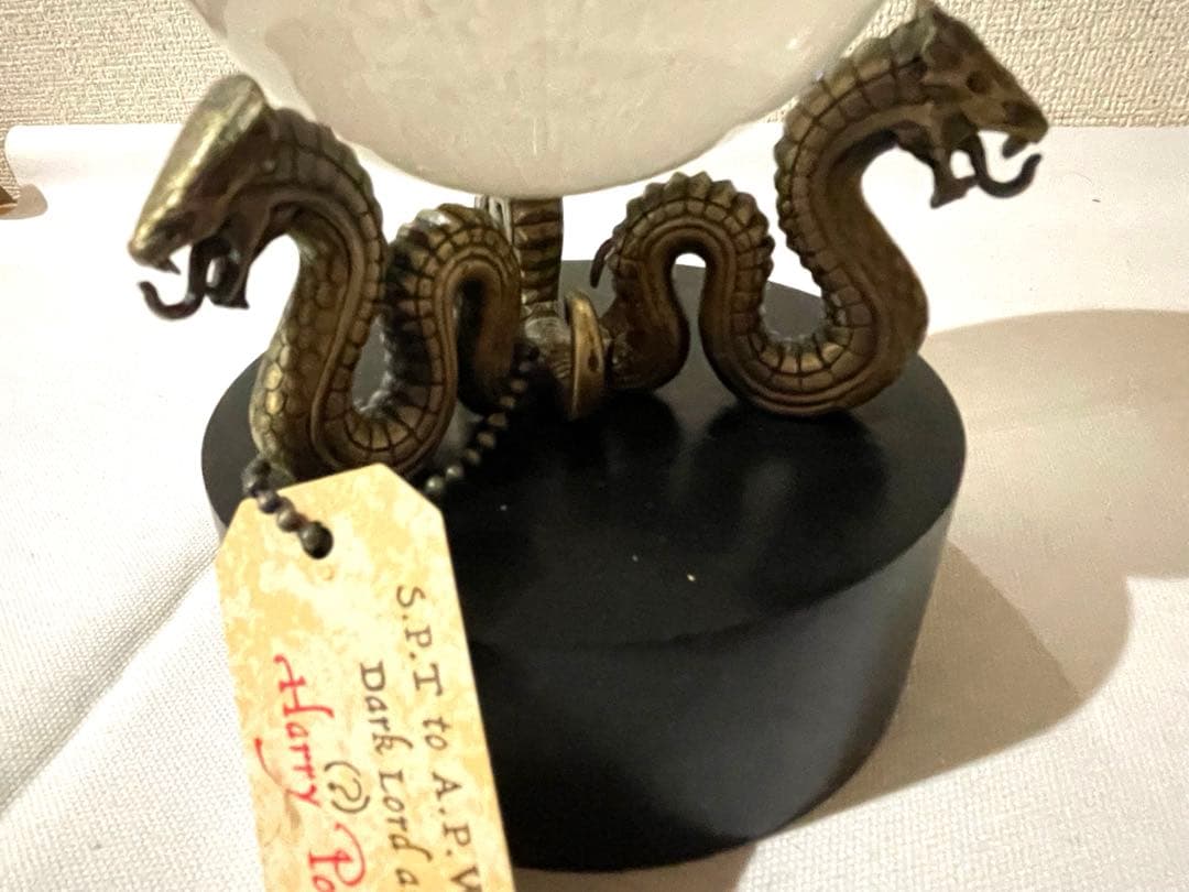 ハリーポッター 秘密の部屋 バジリスク 水晶 置物 入手困難