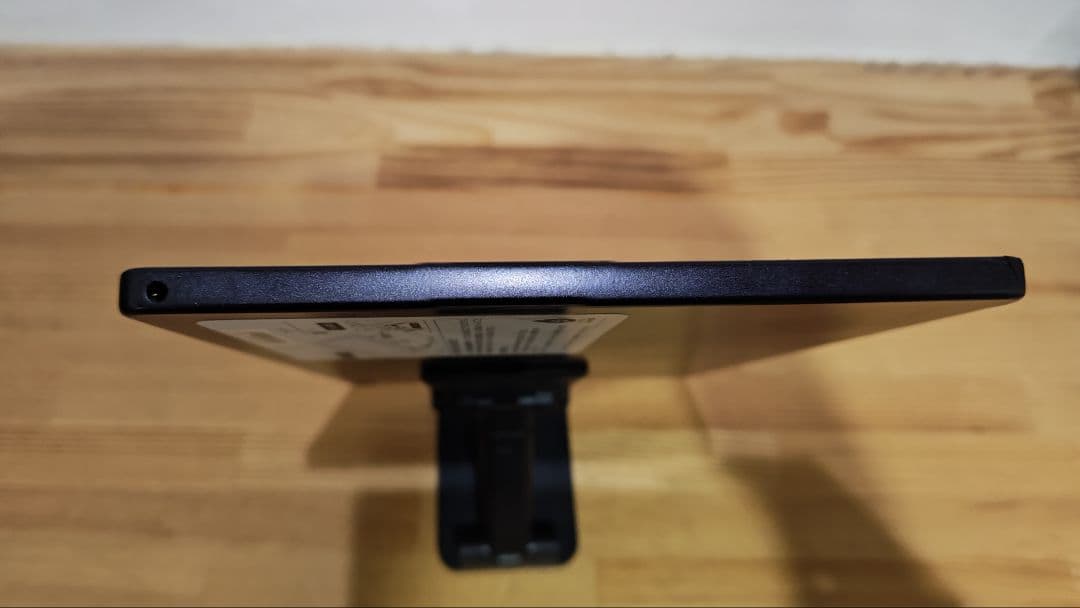 ドコモ　docomo dtab d-41A タブレット　SIMフリー