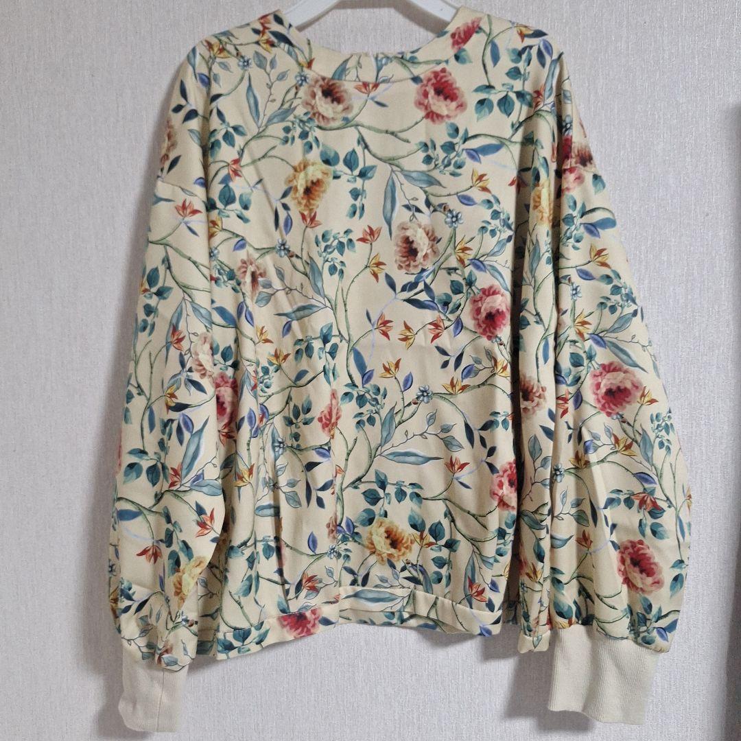 ロイスクレヨン ピオニーフラワー ブラウス プルオーバー 花柄 &ellecy