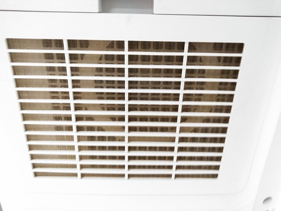 シャープ 加湿セラミックファンヒーター HX-PK12-W 2021年製□