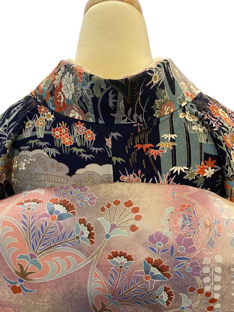 未使用小紋　御所車風景花紋　金彩入り　身丈裄長　正絹　おしゃれ着に！