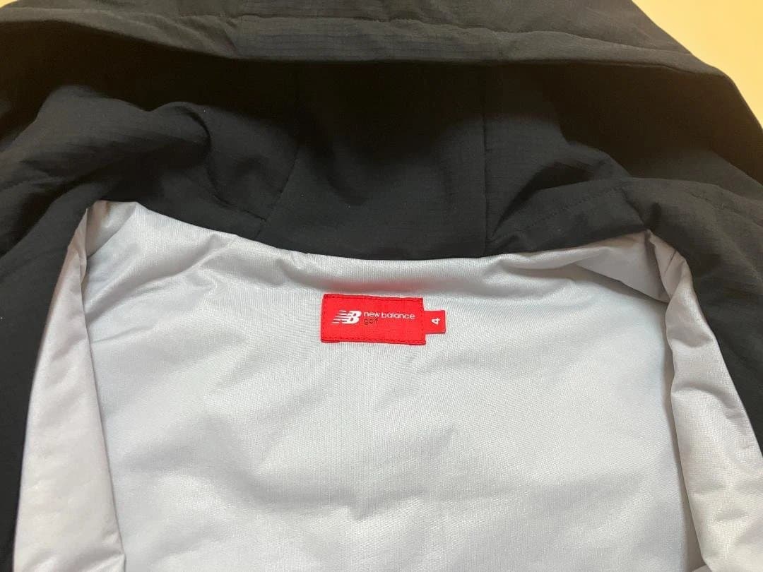 ニューバランス 中綿ジャケット PADDED FULL ZIP HOODIE