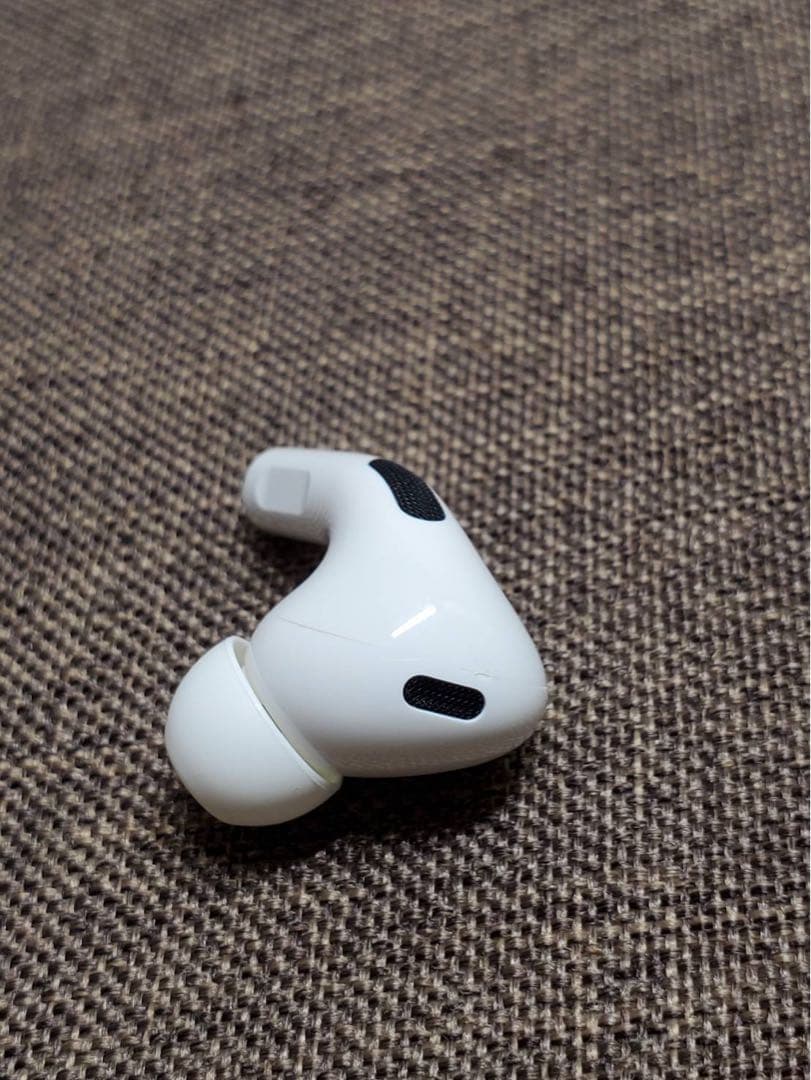 右耳 Apple AirPods Pro 第2世代 正規品 片耳281
