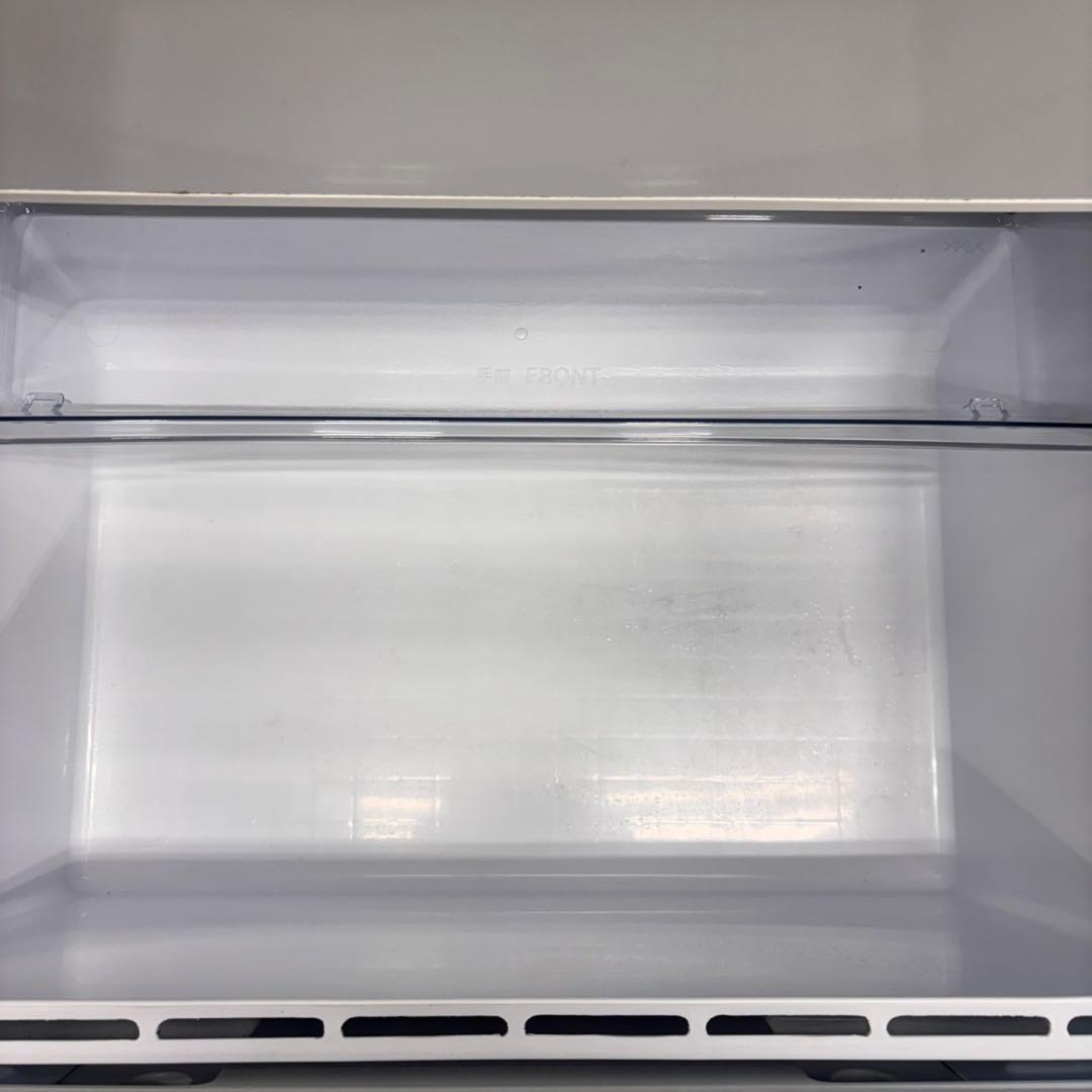 590 冷蔵庫　大型　右開き　一人暮らし　家庭向け　大人気　極美品