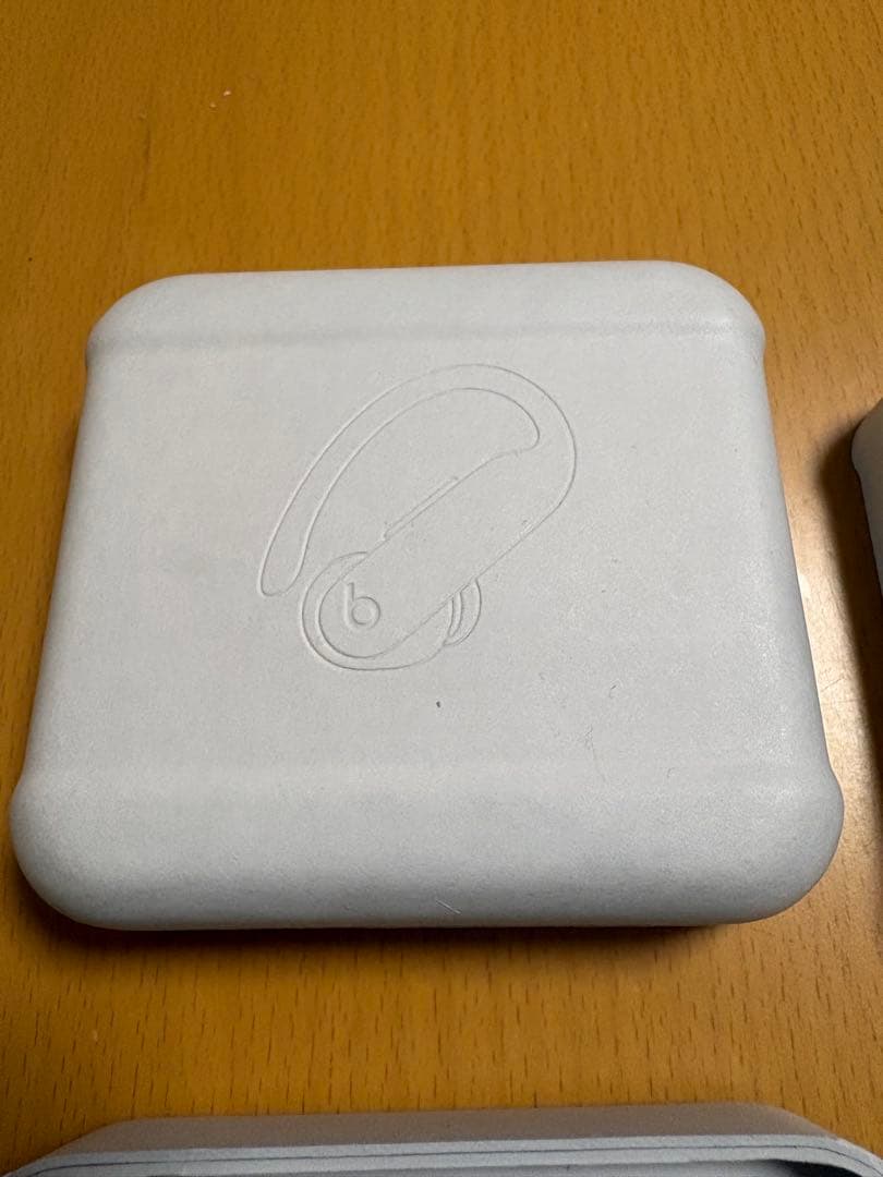 【美品】Power beats Pro2 ジェットブラック