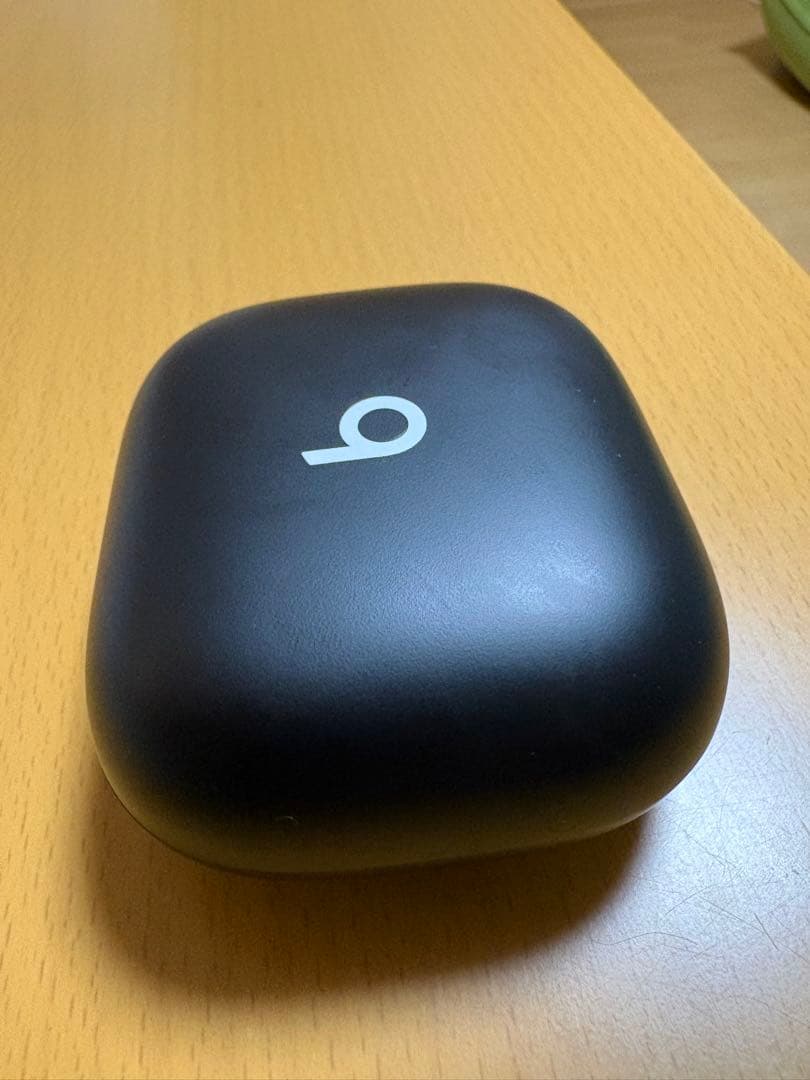 【美品】Power beats Pro2 ジェットブラック