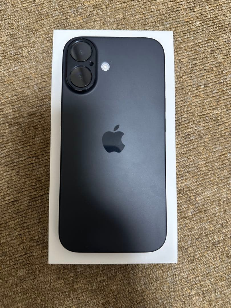 iPhone16 128GB blackブラック 最大容量90%美品SIMフリー