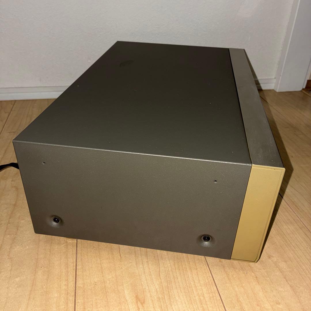 teac ステレオカセットデッキ　V-1050 3ヘッド希少です