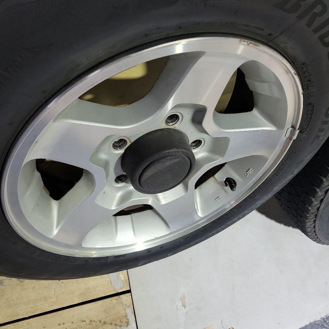 ジムニー　ブリヂストン 16インチ タイヤ・ホイールセット 4本スタッドレス