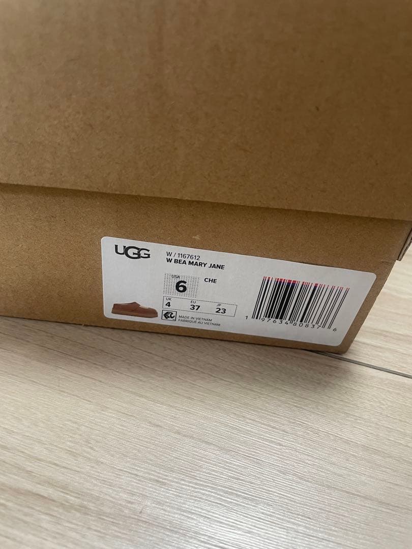 靴 UGG Bea Mary Jane Chestnut