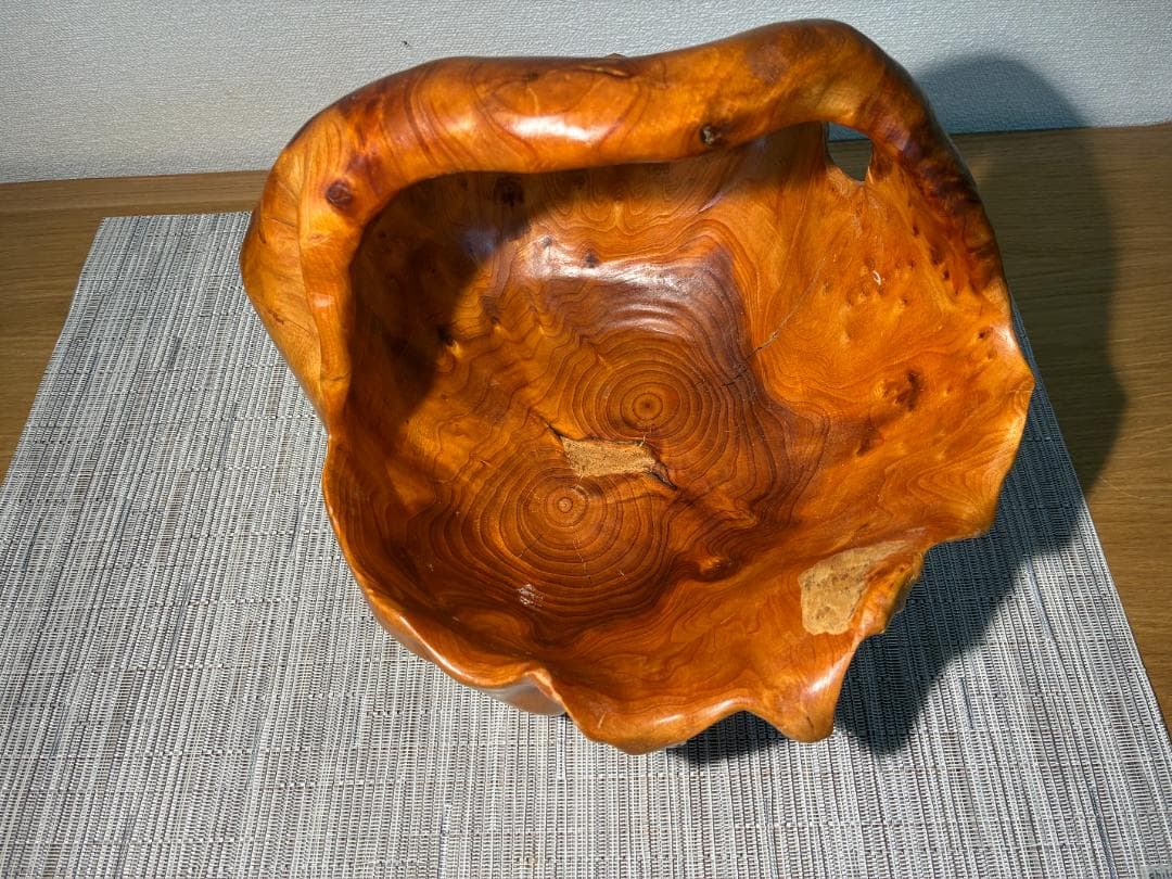 096杉 天然木 くり抜き 一刀彫 木彫 かご バスケット