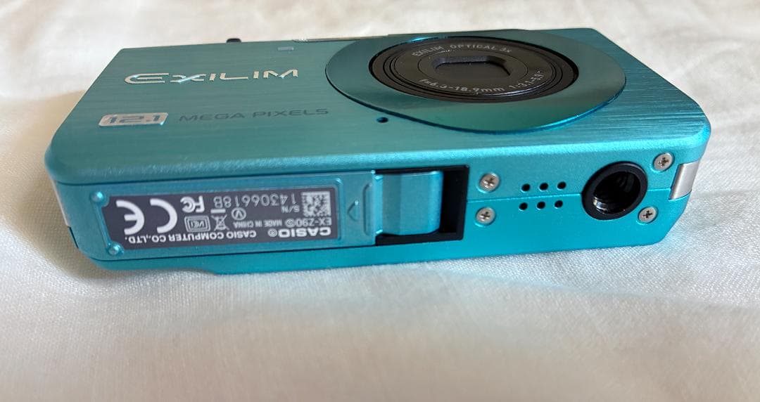 美品 CASIO EXILIM EX-Z90 ブルー 付属品完備