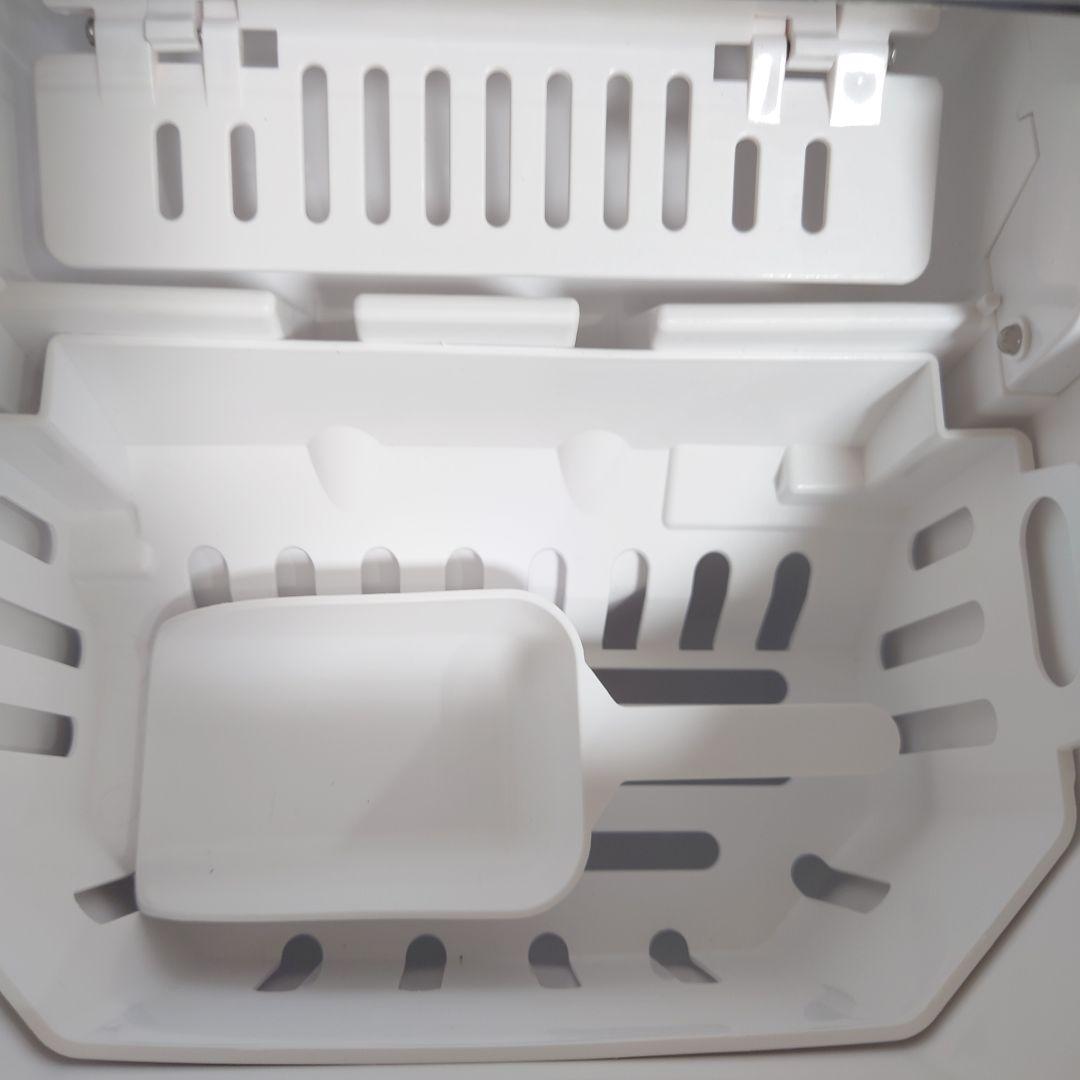 ベルソス　高速製氷機 VS-HI04BE (ホワイト)美品　2024年製