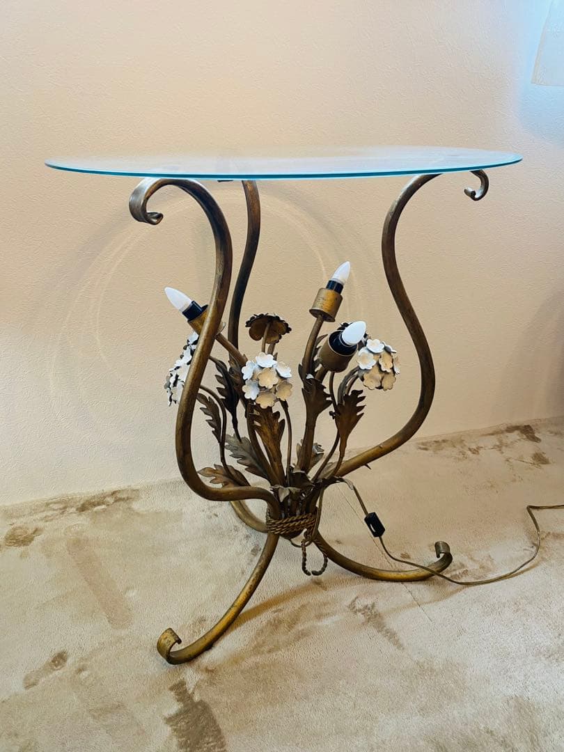 アンティークショップ購入　ライト付サイドガラステーブル