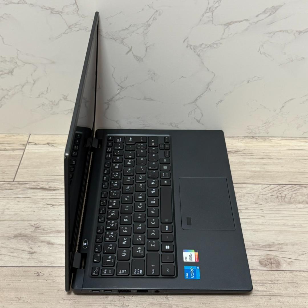 ♢G83HU/11世代i5/SSD 256GB/16GB/FHD/13.3型