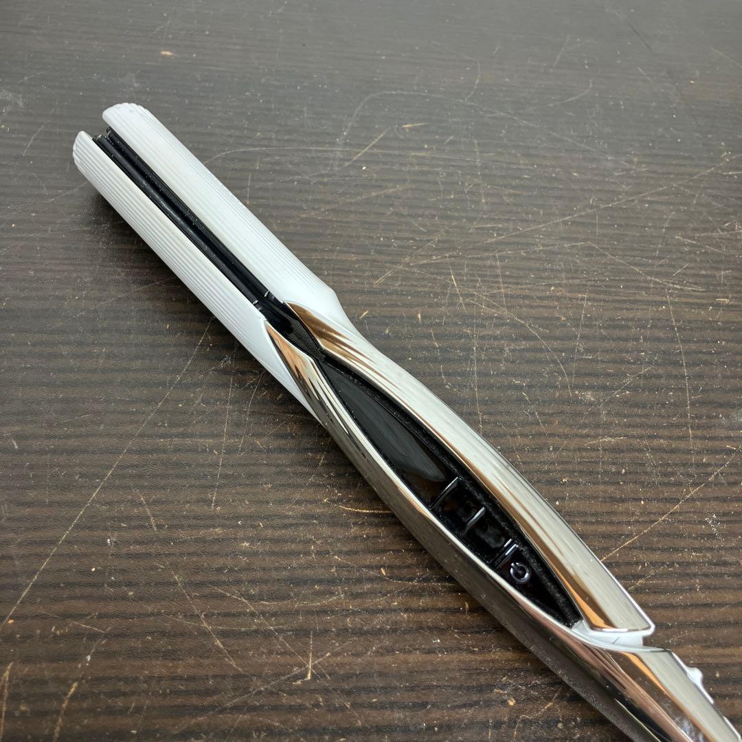 Refaストレートヘアアイロン RE-AC02A 2023年製