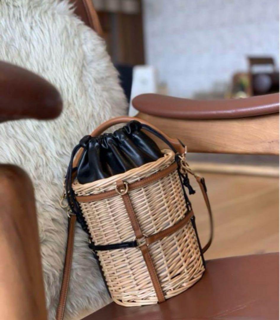 HIAND ラタンカゴバッグ　美品