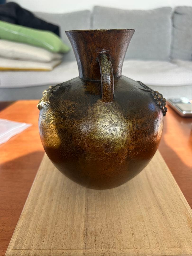 金属製ブドウ装飾壺 白銅製　葡萄罐　花瓶　置物　コレクション在銘