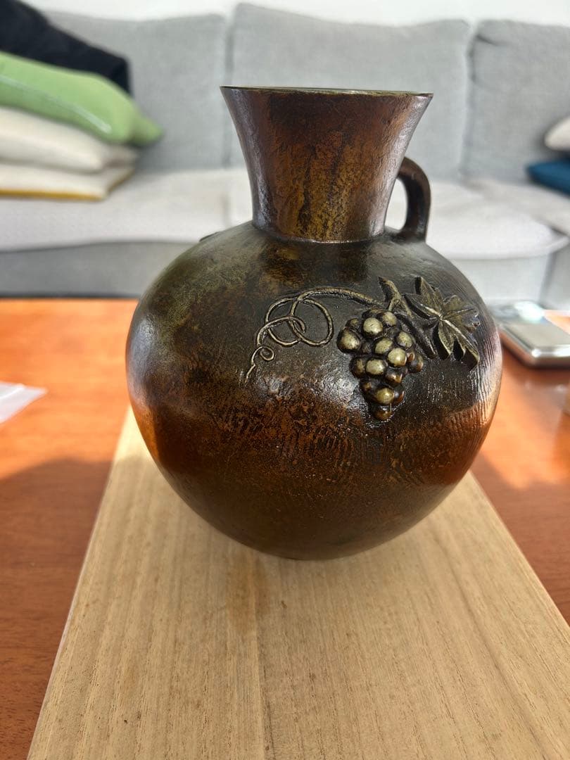 金属製ブドウ装飾壺 白銅製　葡萄罐　花瓶　置物　コレクション在銘