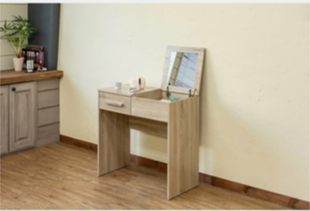 ドレッサーデスク