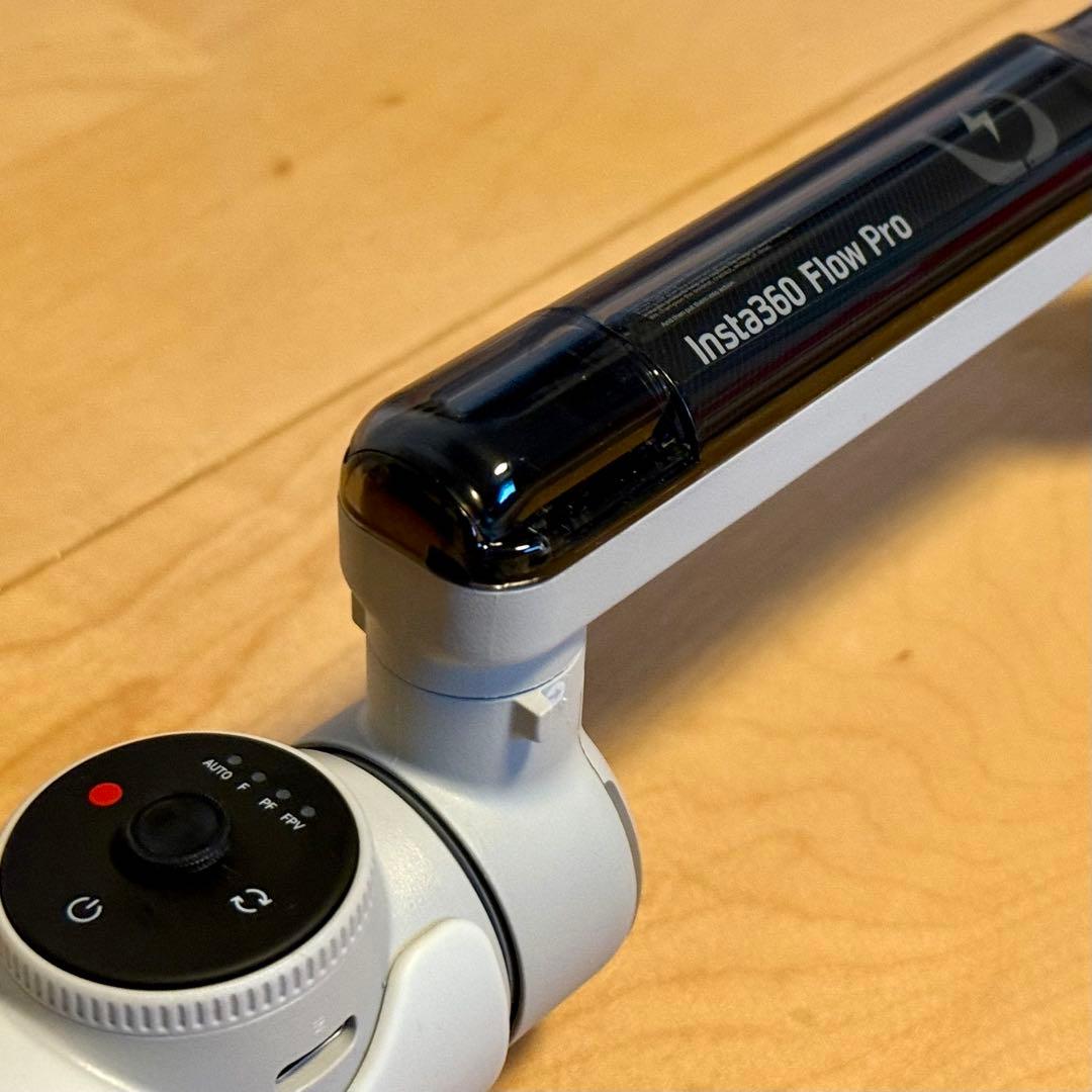 Insta360Flow Pro インスタサンロクマル