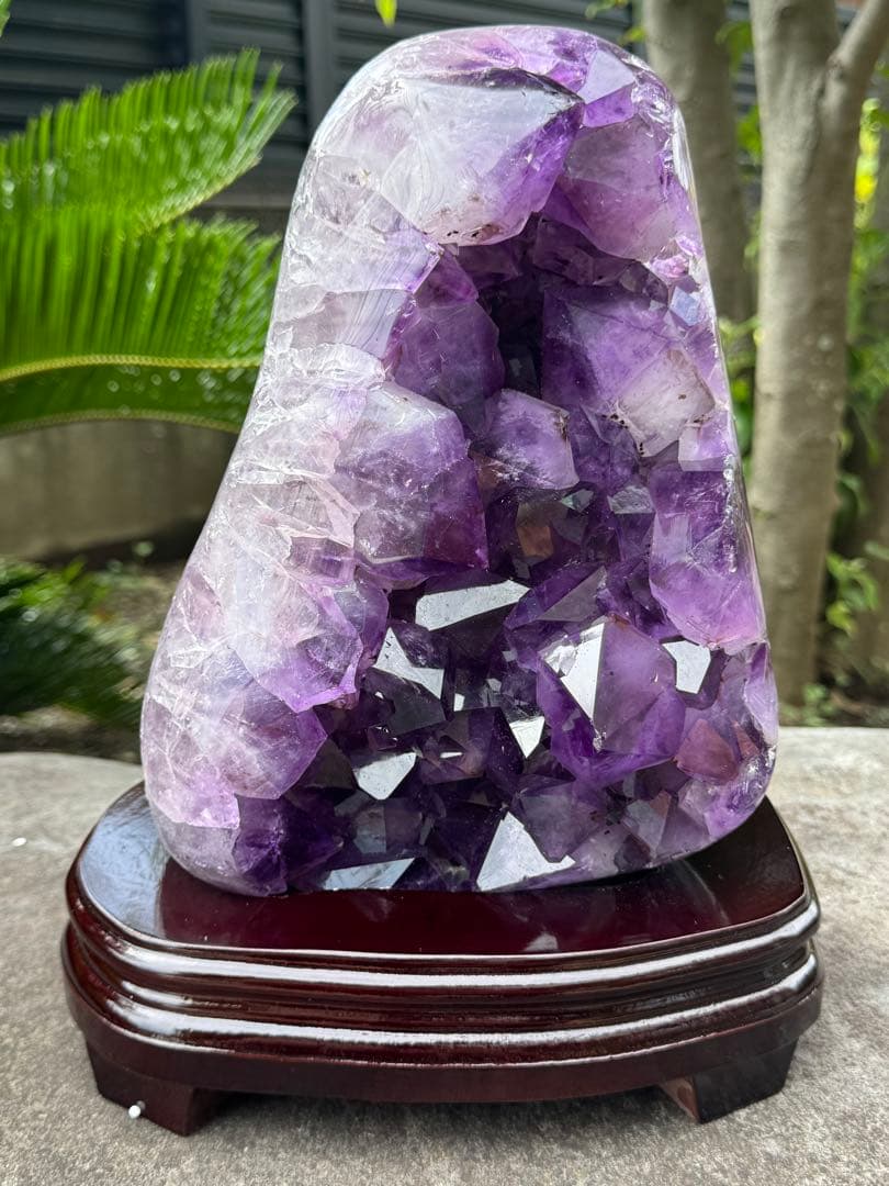 アメジスト置物 木製台座付き