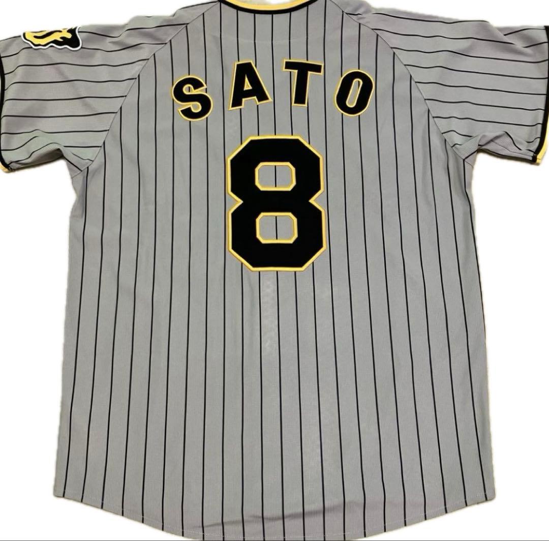 美品未着用、阪神タイガース　ユニフォーム　佐藤輝明　Lサイズ
