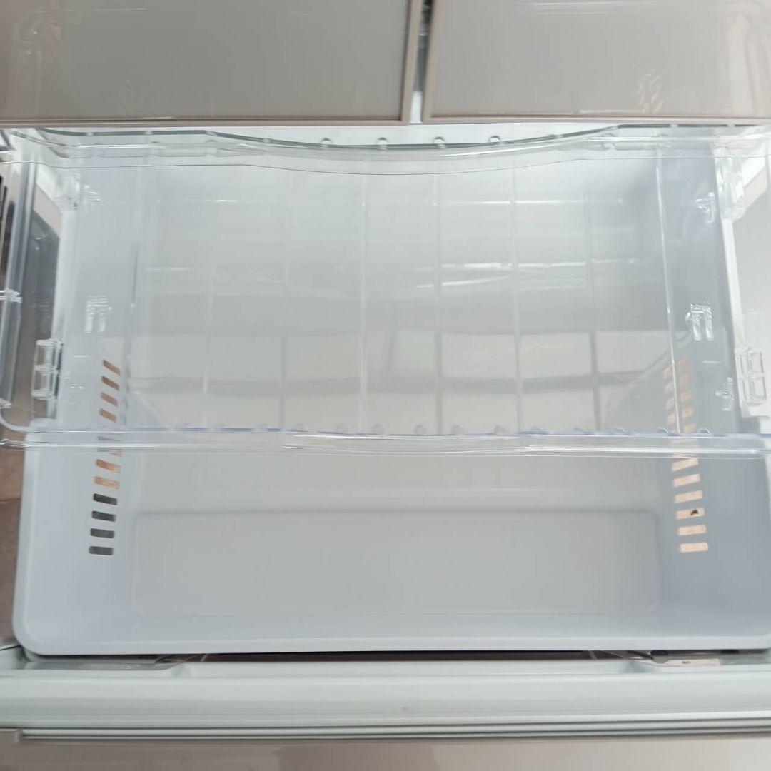 送料設置無料　日立　最新モデル　大型冷蔵庫　401L