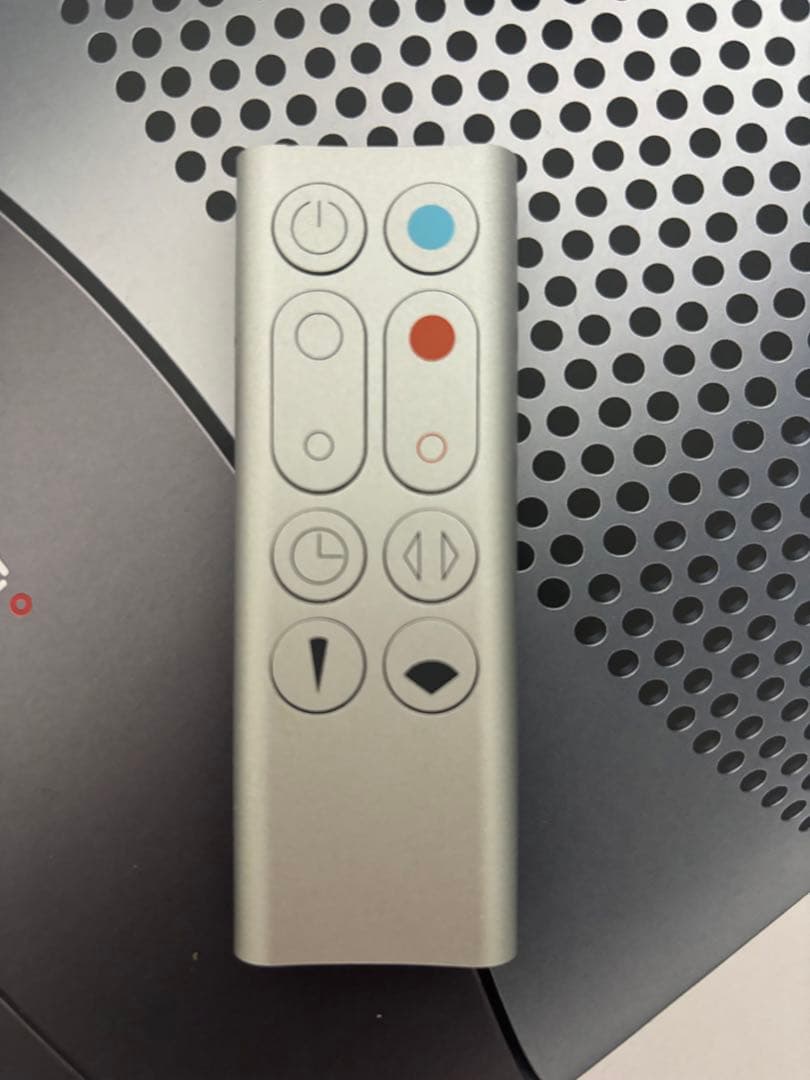 Dyson ダイソン HP00 空気清浄ファンヒーター 2024年製