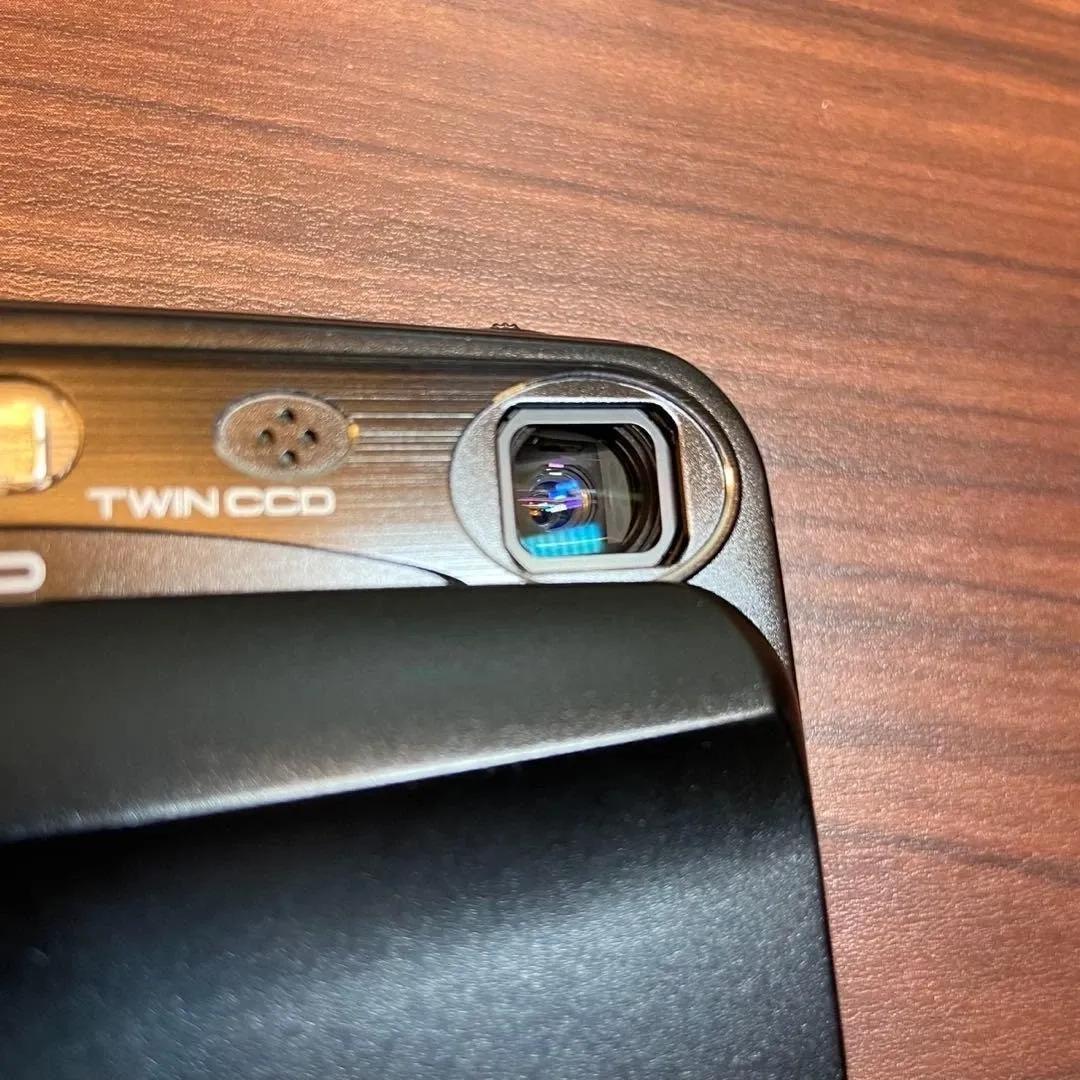 富士フィルム FinePix リアル 3D W3デジタルカメラ 4925