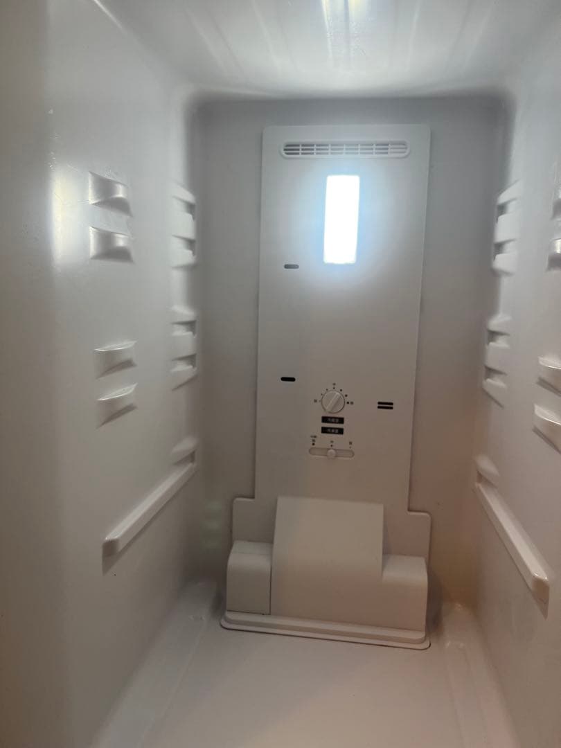 SHARP 冷凍冷蔵庫 SJ-D18G-W 2021年製