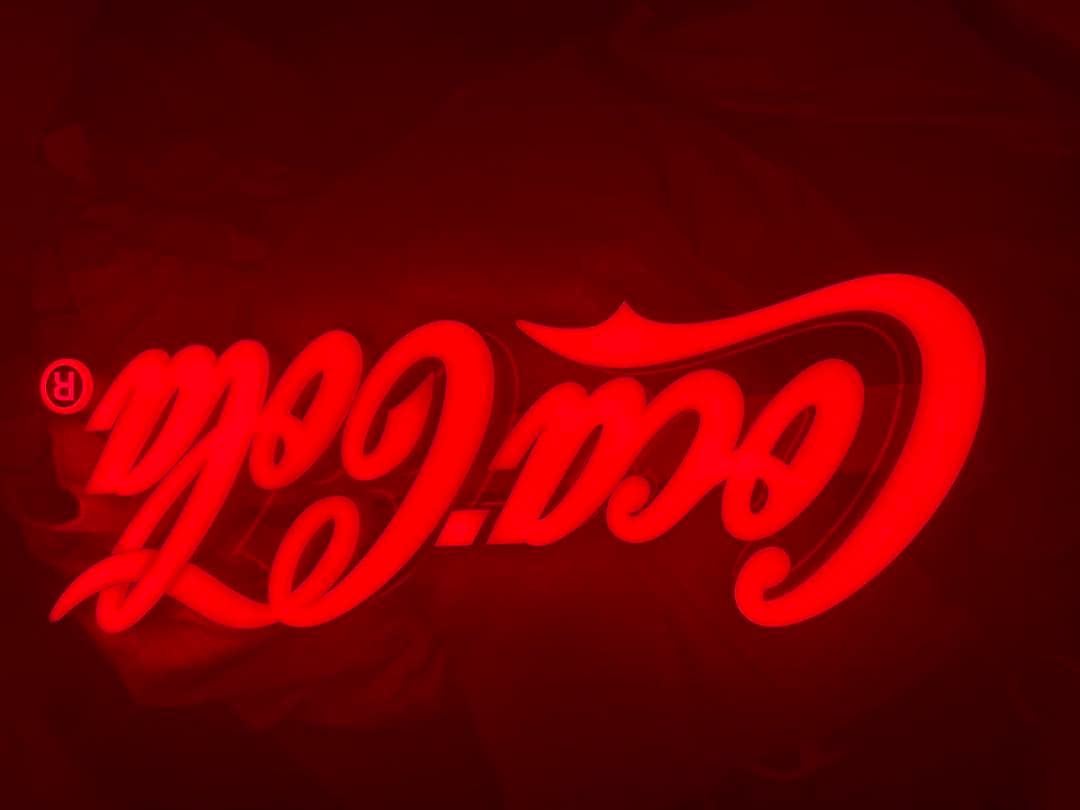 Coca-Cola ネオン看板 Noah。