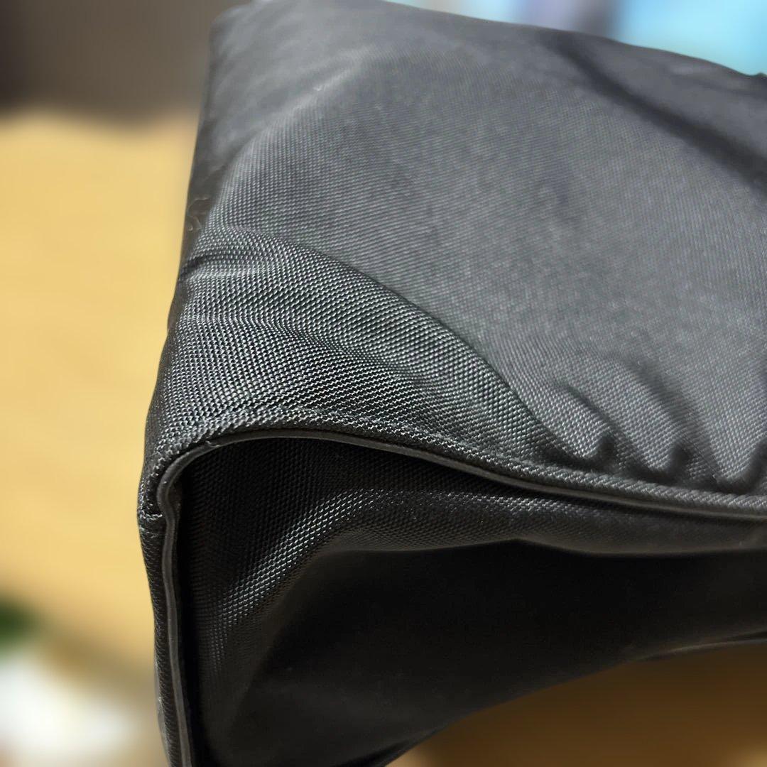 k*4様 GUCCI ブラック ハンドバッグ バンブーハンドル