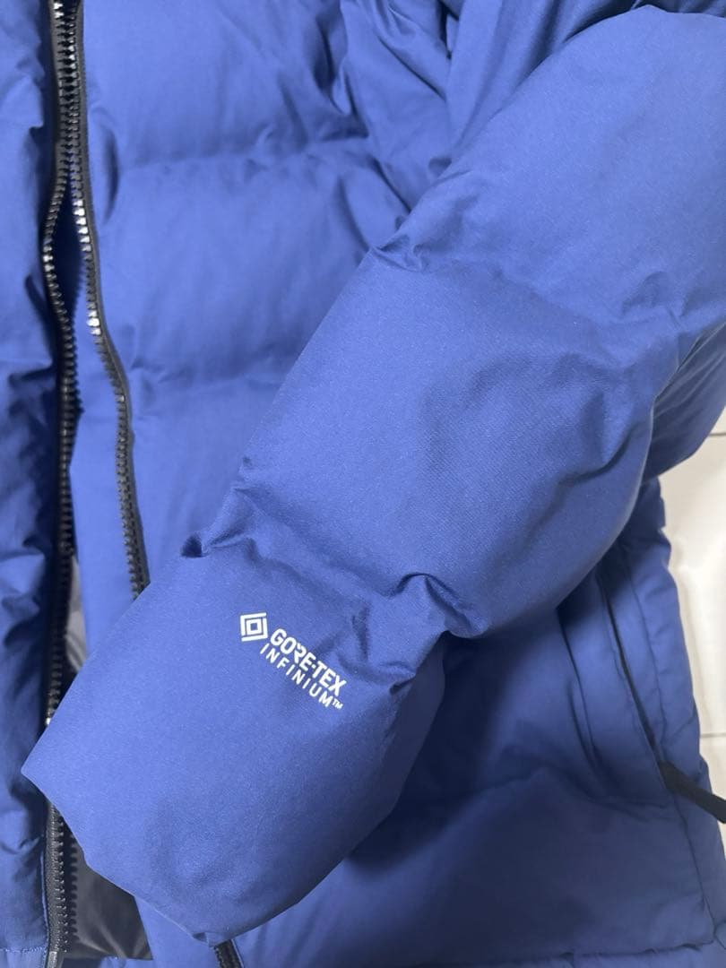 マ*フ様 THE NORTH FACE ビレイヤーパーカー