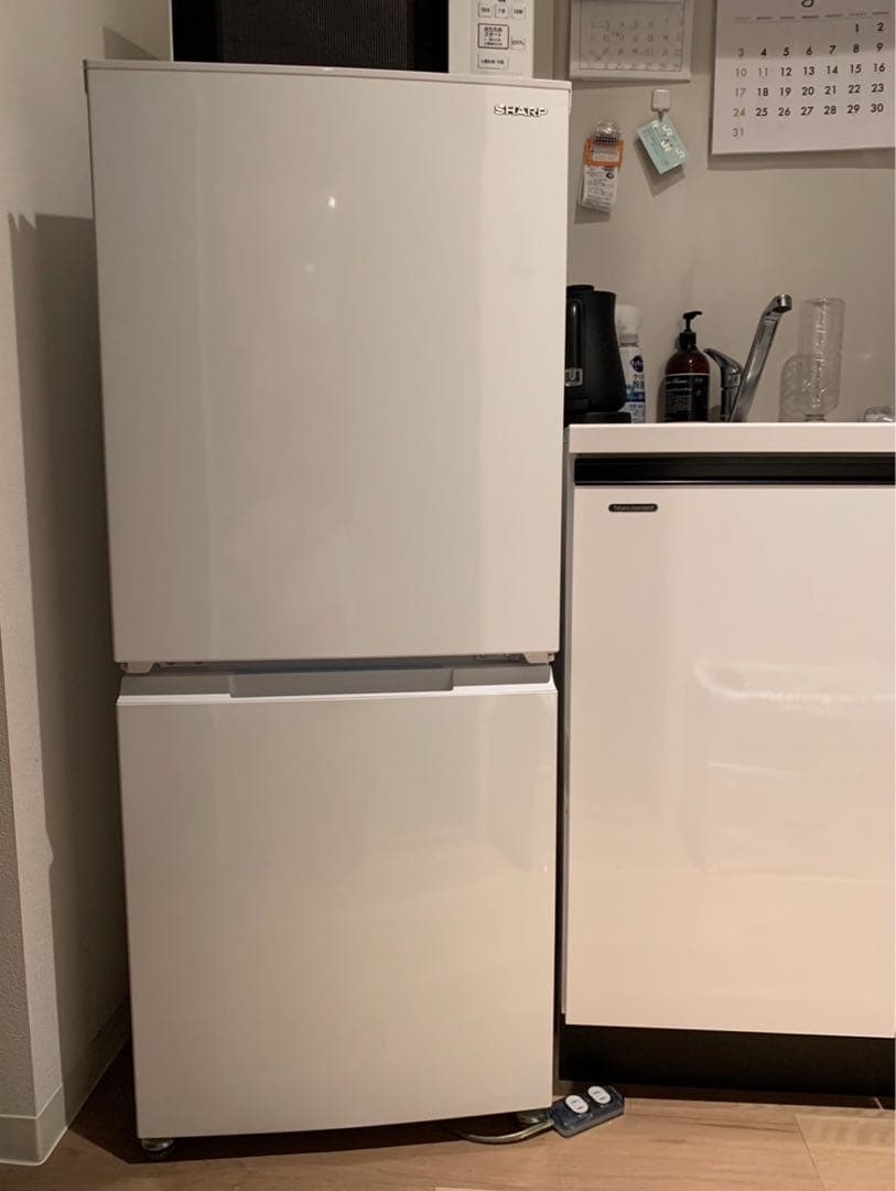 【美品】シャープ 冷蔵庫 SJ-D15HJ-W 152L 2022年製