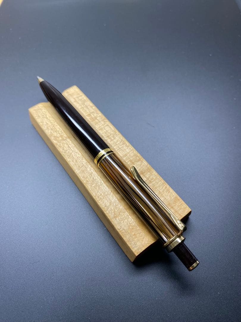 ペリカン　スーべレーン　K405 　ボールペン　茶縞 Pelikan