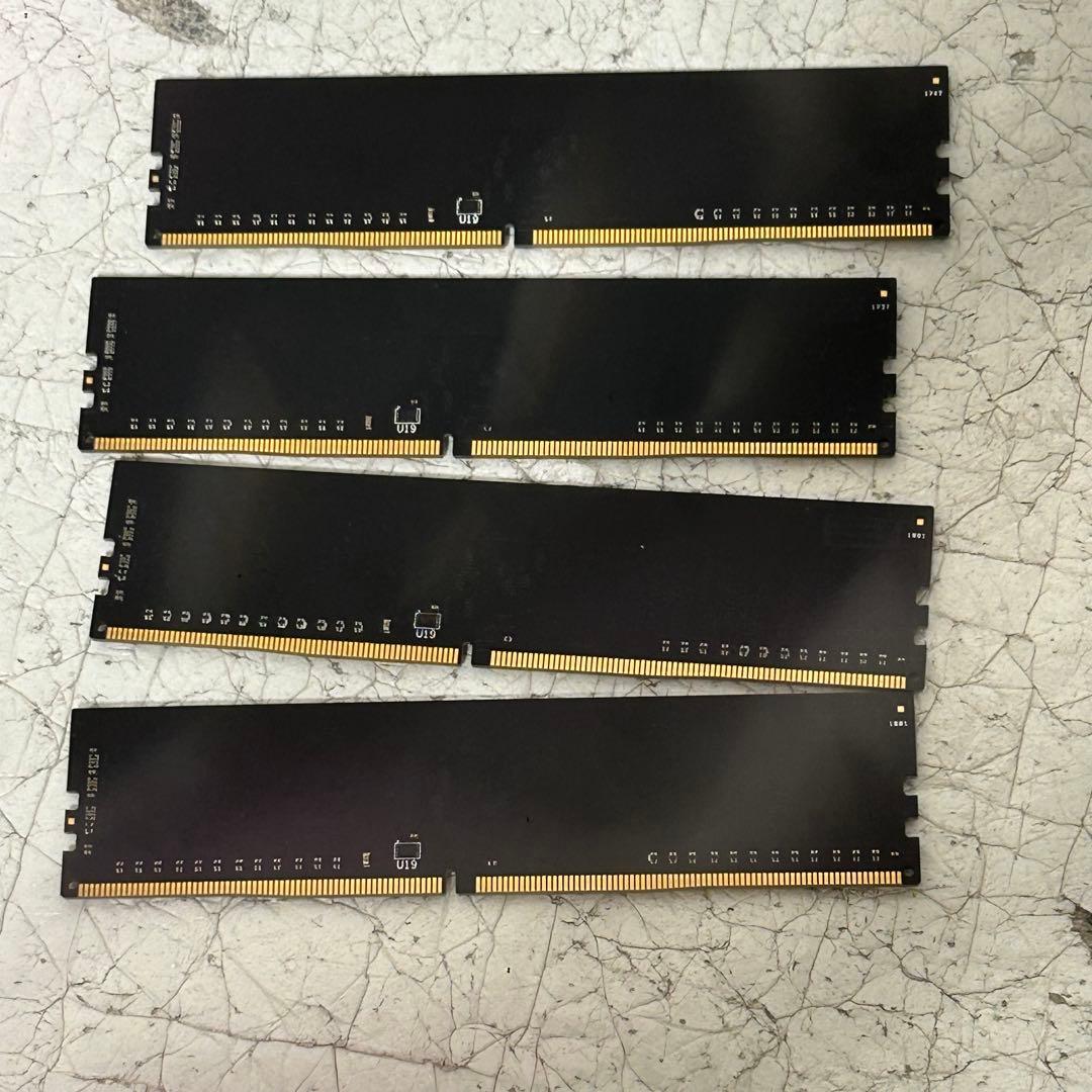 Panram W4U2400PS-8GC17 8GB ×４