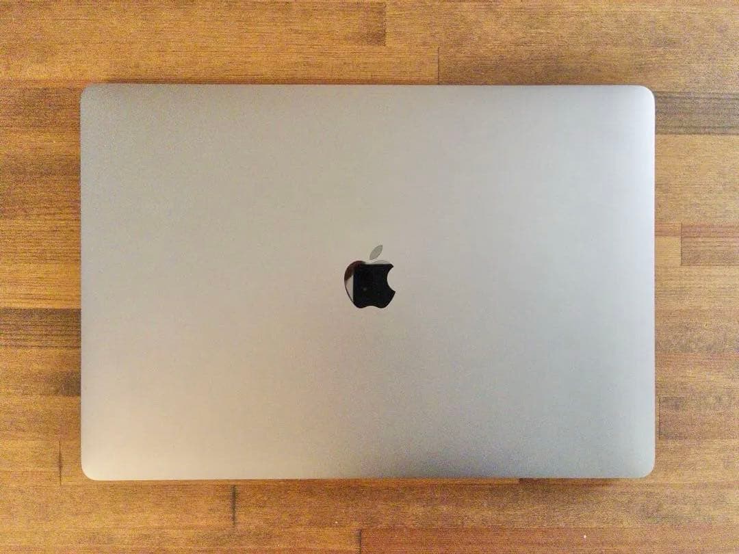 Apple MacBook Pro 15インチ Core i7【美品】