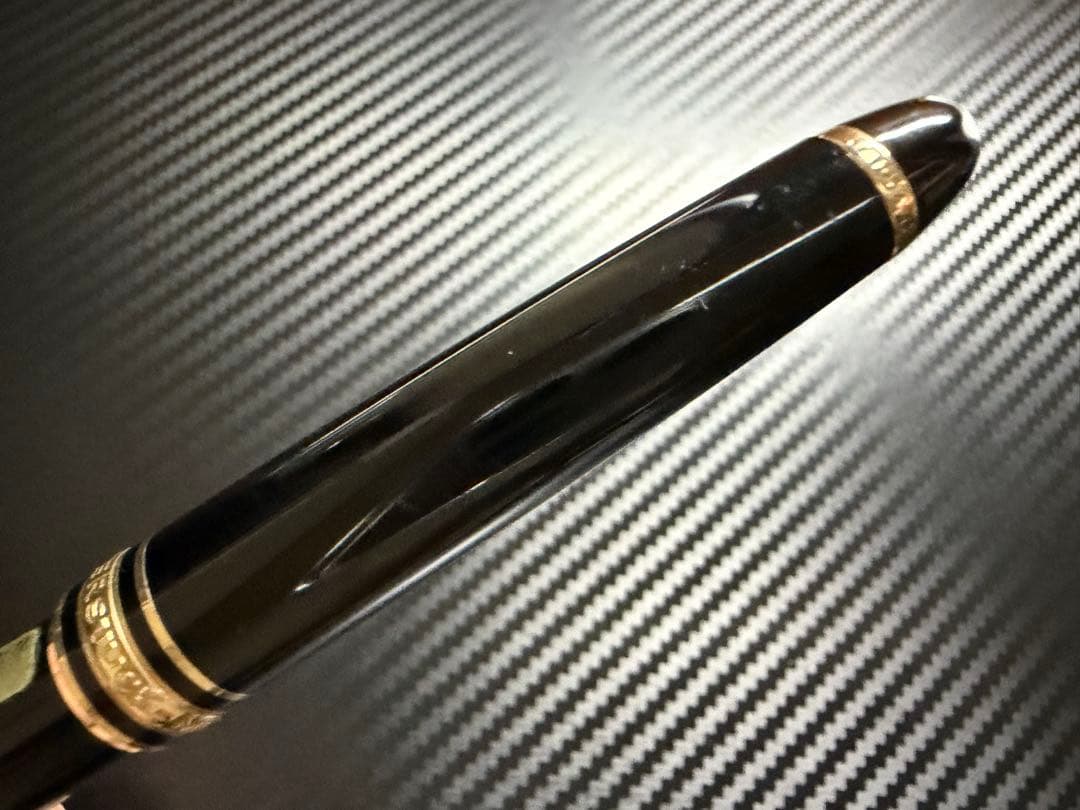 美品 モンブラン マイスターシュテュック 144 万年筆 ブラック 全金 F