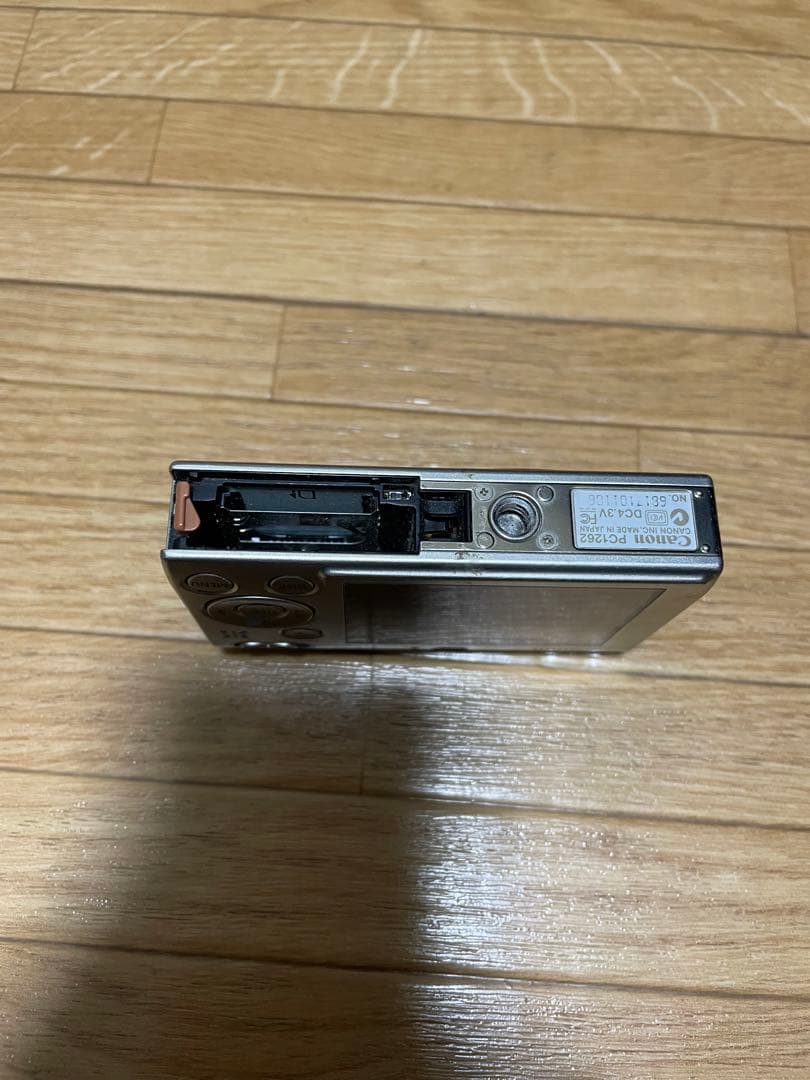 Canon IXY デジタル25IS カメラ