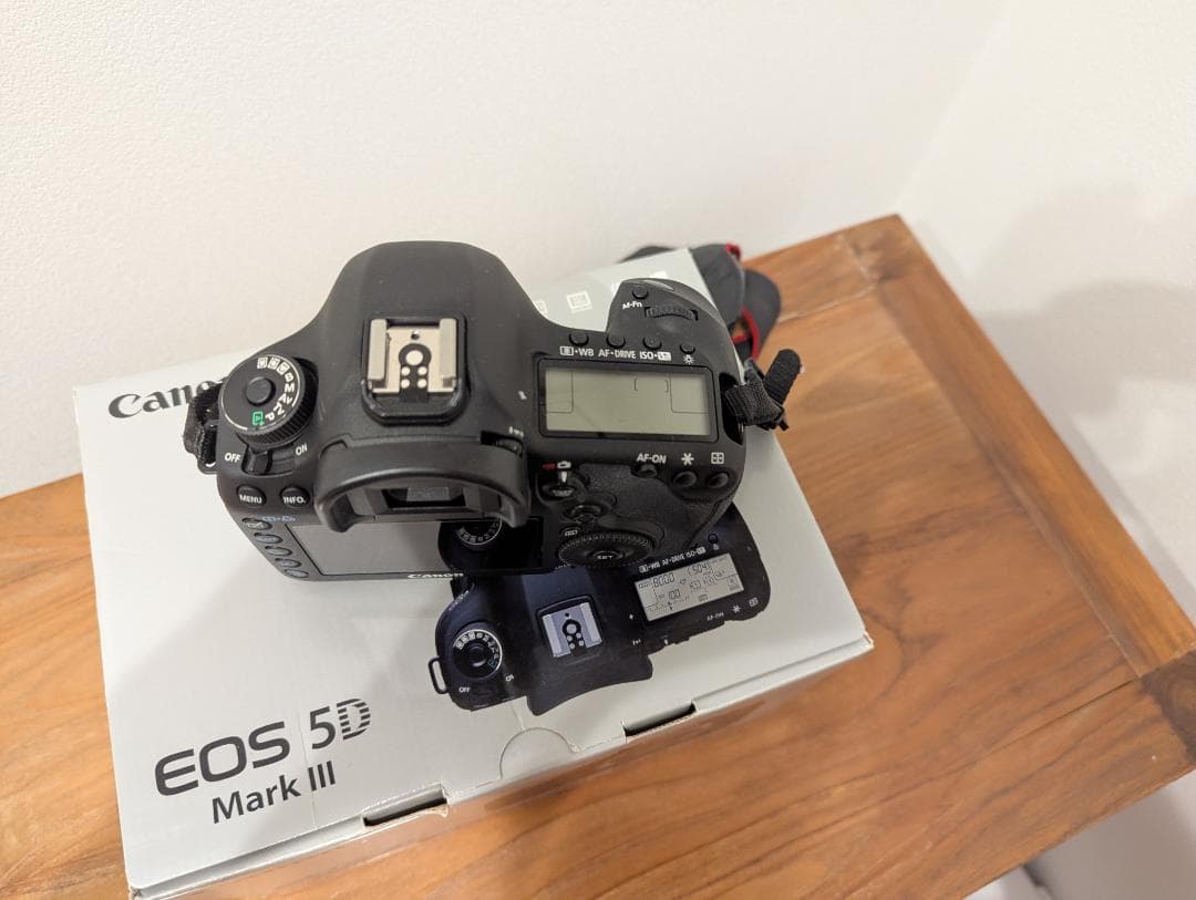 Canon EOS 5D Mark III 本体