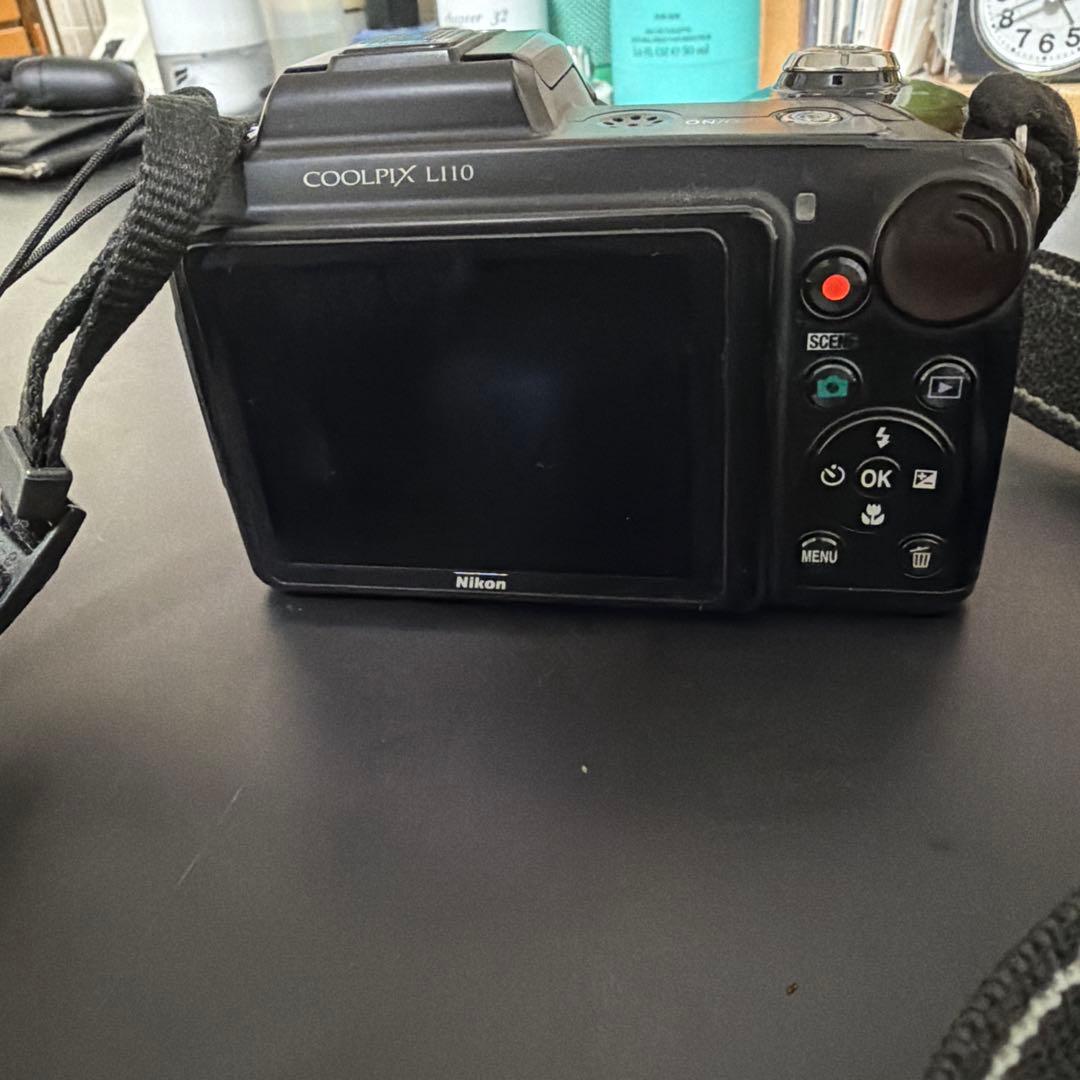 momo _Nikon ニコン COOLPIX L110