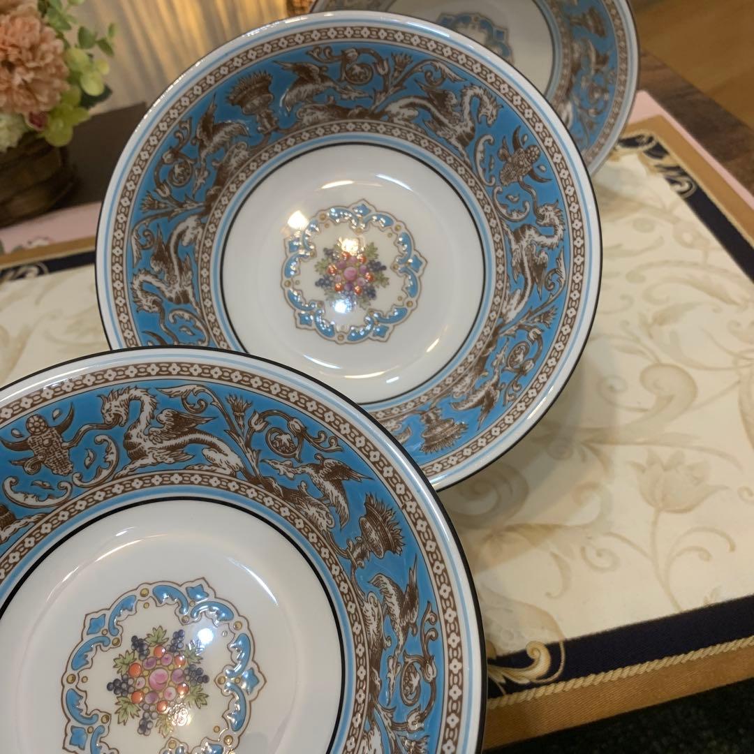 未使用　ウェッジウッド フロレンティーン　ターコイズ　15.5cmサラダボウル