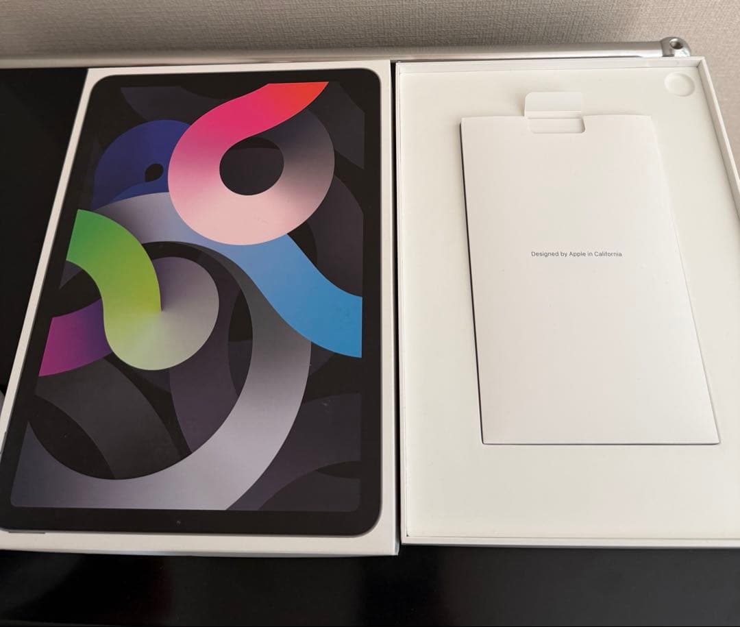 Apple iPad Airスペースグレー 64GB