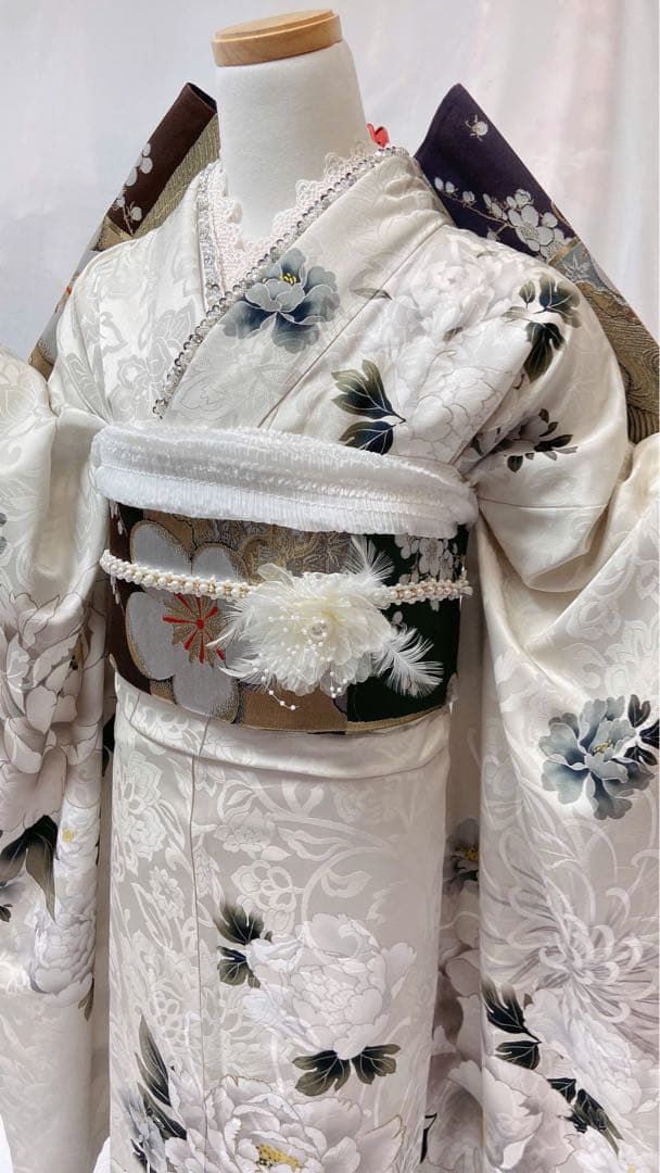 浅緑色 牡丹と四季の花々　振袖 成人式　振袖6点セット　正絹 振袖フルセット