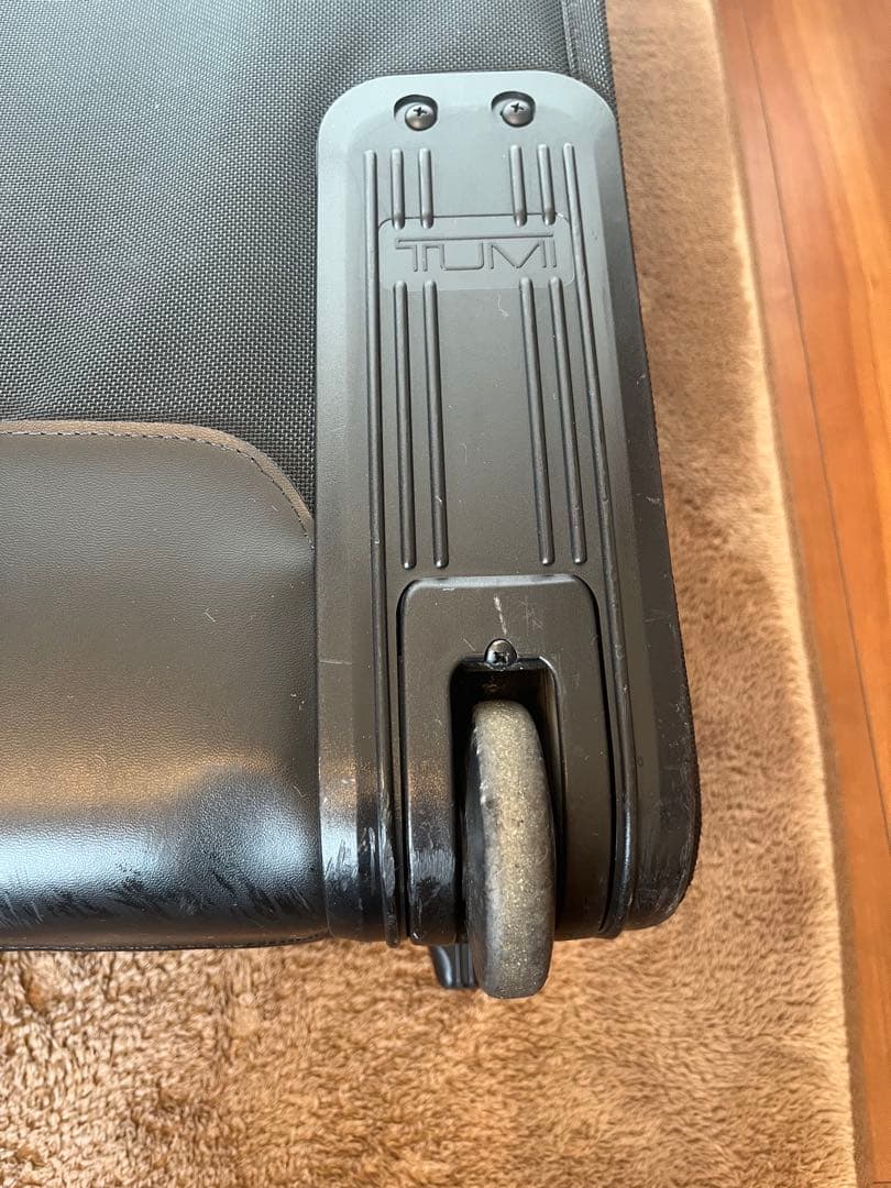 トゥミ(TUMI)キャリーケース(2243D3)