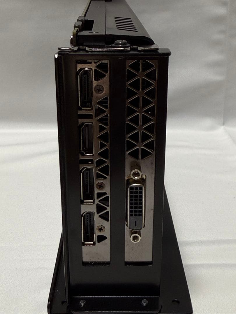 (動作確認済)ZOTAC GeForce GTX 1070Ti