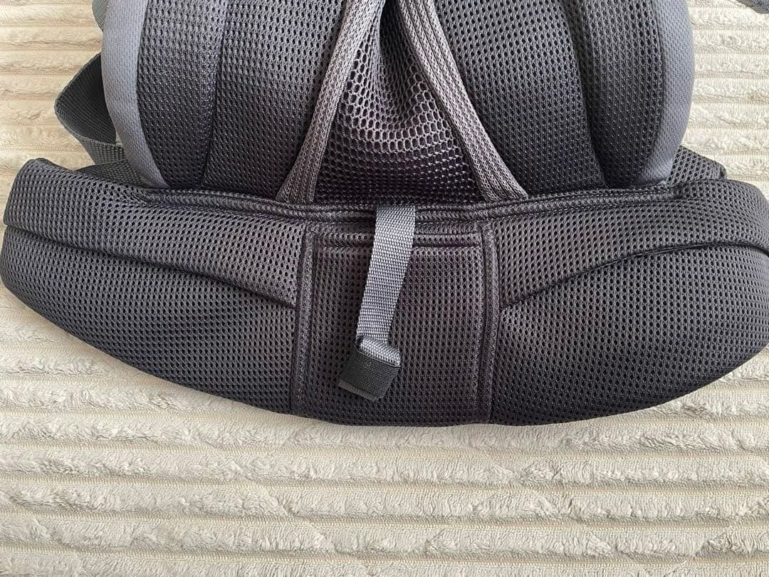 アップリカ Aprica ラクリス ダークグレー 抱っこ紐